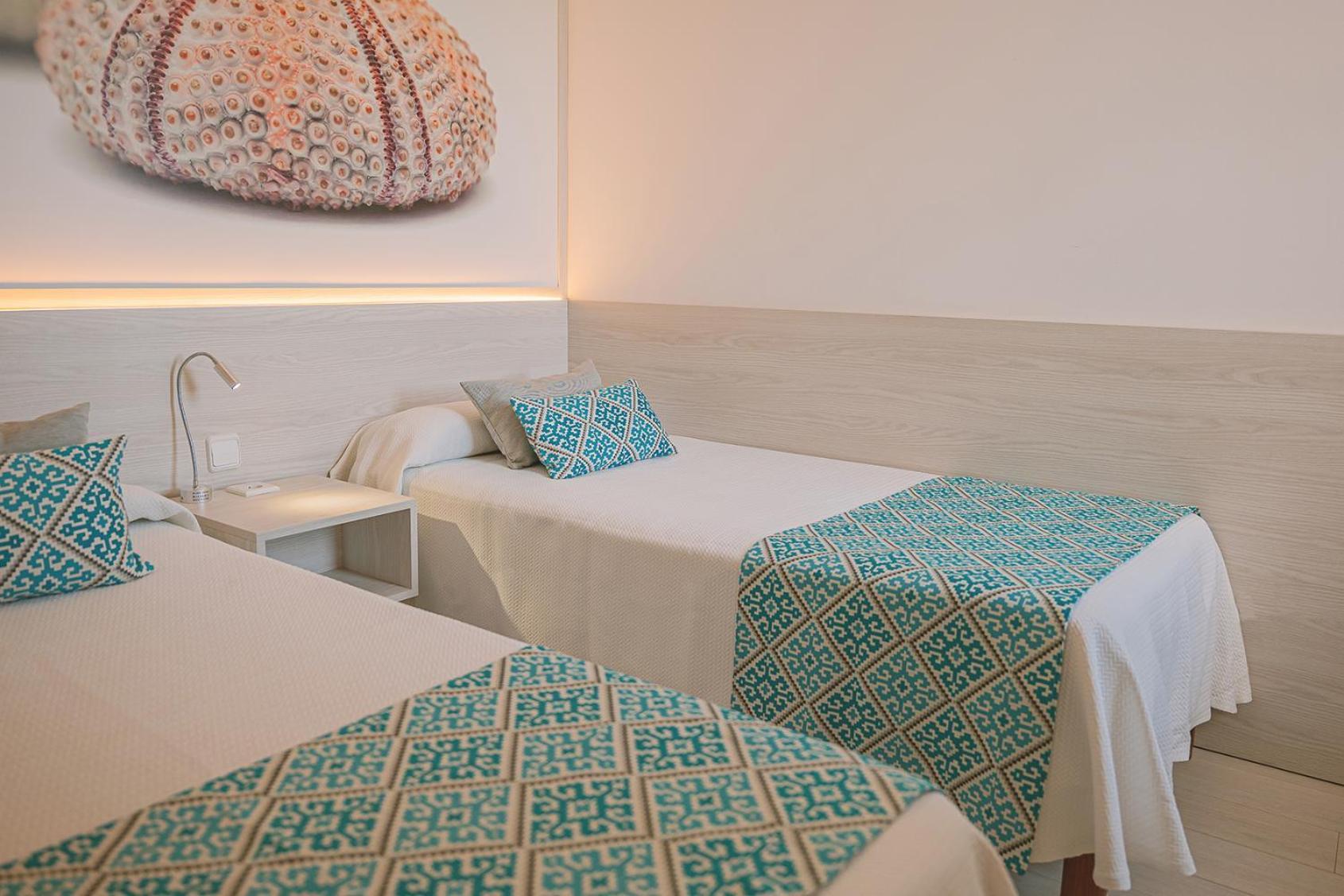 Aparthotel Novo Mar Peguera Kültér fotó